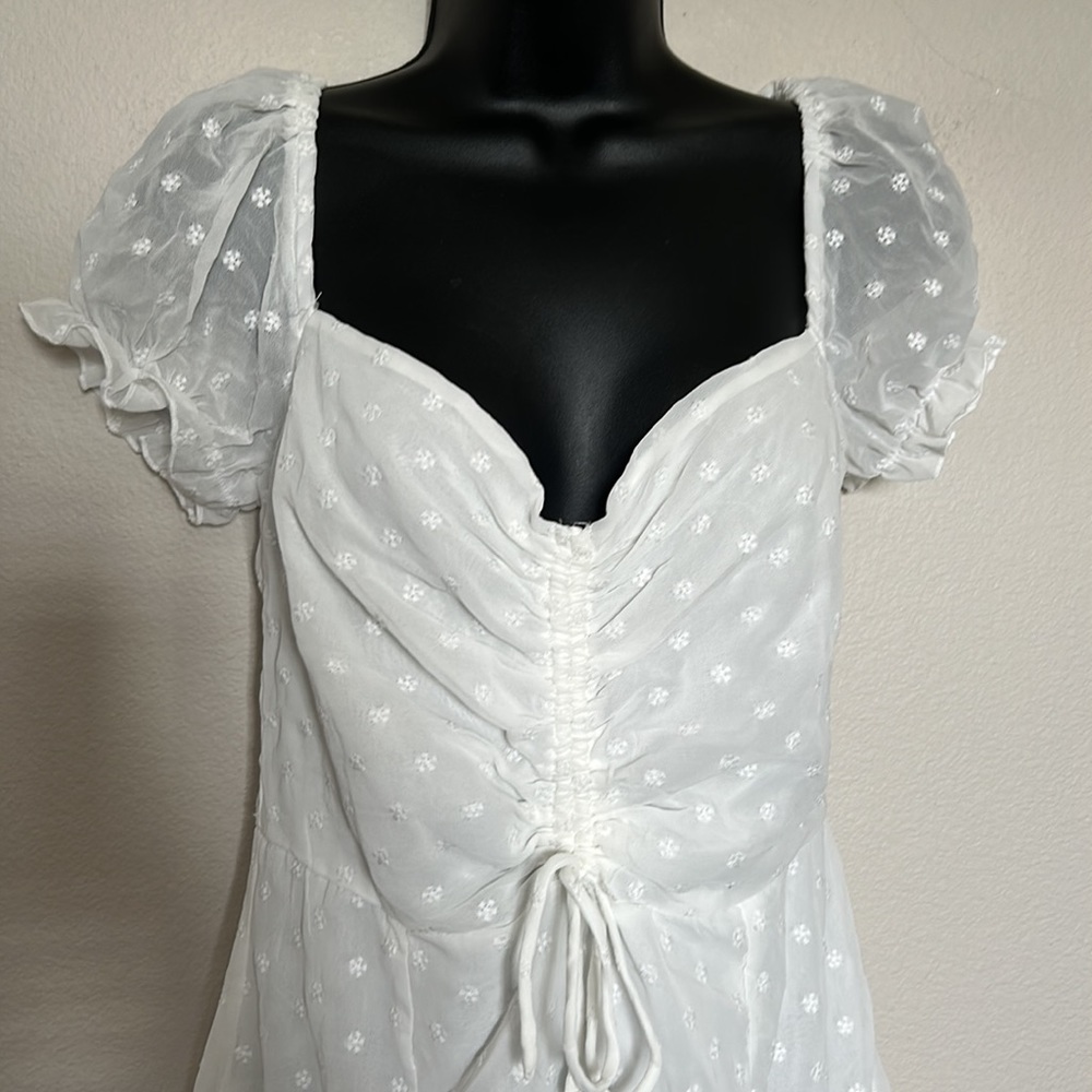 Princess Polly Mikail White Swiss Dot Puff Sleeve Sweetheart Neckline Mini Dress - Picture 5 of 12